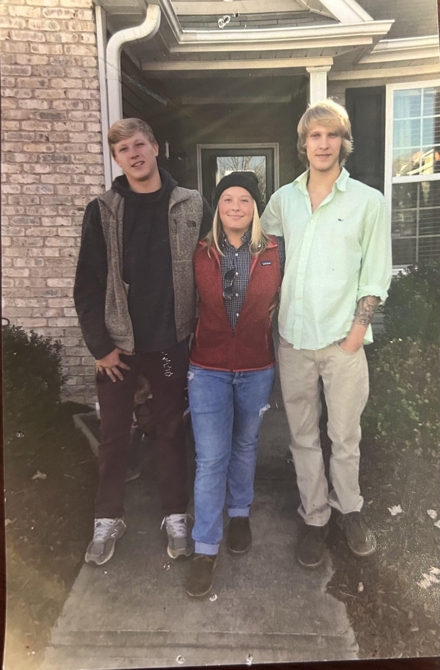 KinderMourn Hope Floats Duck Race teams Tanman's Quackers